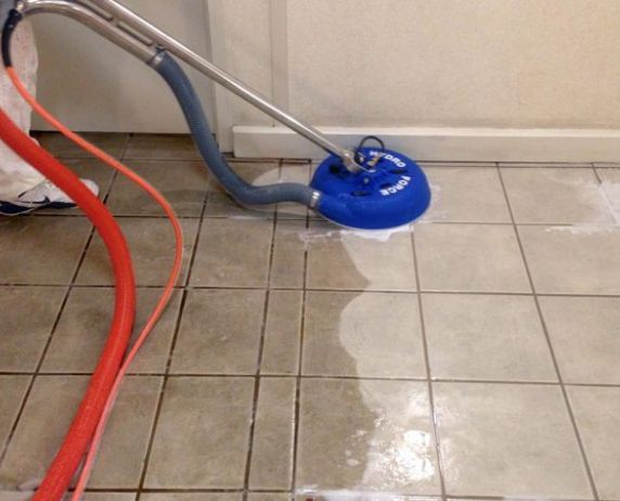 TILE & GROUT CLEANING