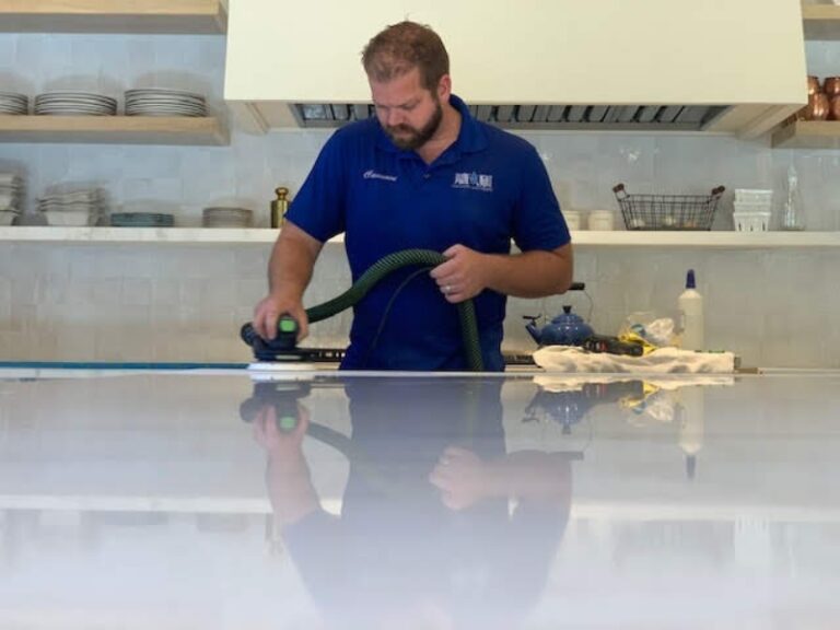 TILE & GROUT CLEANING